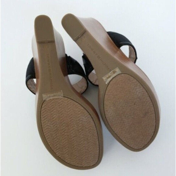 Tommy Hilfiger Thong Wedge Sandals Black 6 - Picture 9 of 13